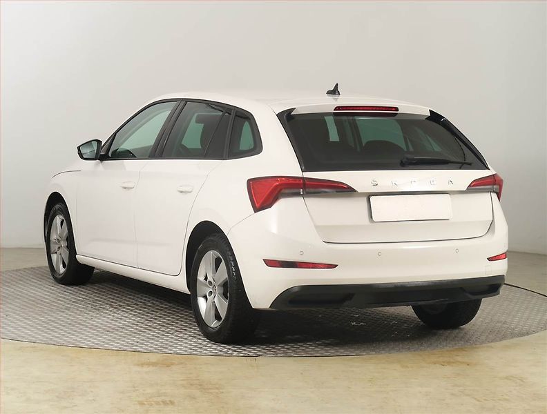 Škoda Scala (2021) Ambition 1.0 TSI, Serv.kniha - fotka 4 z 18