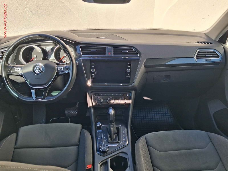 Volkswagen Tiguan (2019) 2.0TDi 4x4, ČR, DSG, LED - fotka 8 z 21