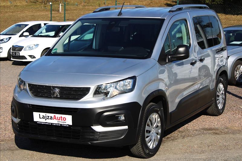 Peugeot Rifter 1,5 BHDi 96kW Active, odp. DPH - fotka 27 z 27