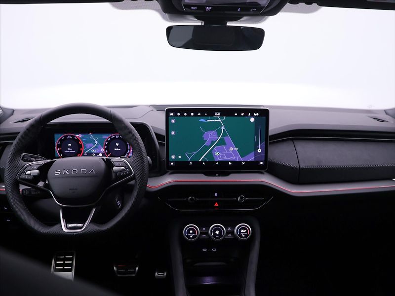 Škoda Kodiaq 2,0 2.0 TDI Sportline 4x4 DSG - fotka 34 z 35