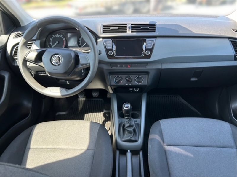 Škoda Fabia 1,0 MPI 44 Active - fotka 9 z 11