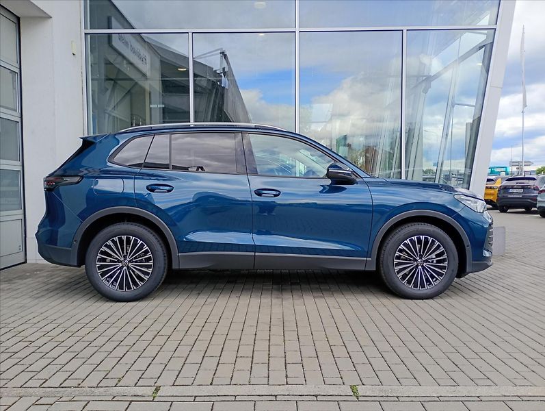 Volkswagen Tiguan (2026) 1,5 eTSI 110 kW mHEV  People - fotka 4 z 18