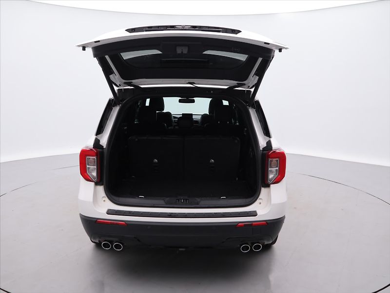 Ford Explorer 3,0 V6 267kW EcoBoost 4x4 CZ D - fotka 9 z 44