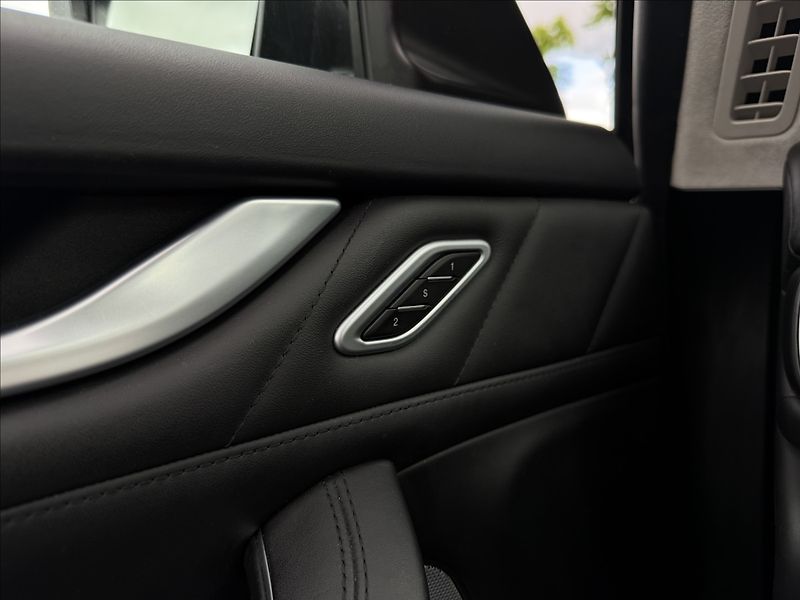 Maserati Levante 3.0V6 SQ4 - fotka 26 z 35