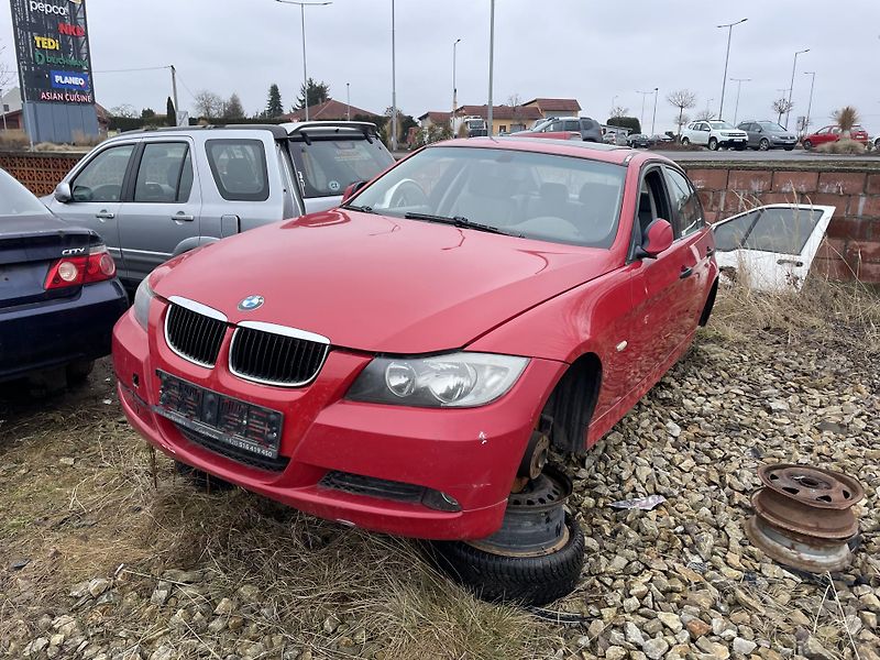 BMW Řada 3 (2006) E90 NÁHRADNÍ DÍLY - fotka 1 z 6