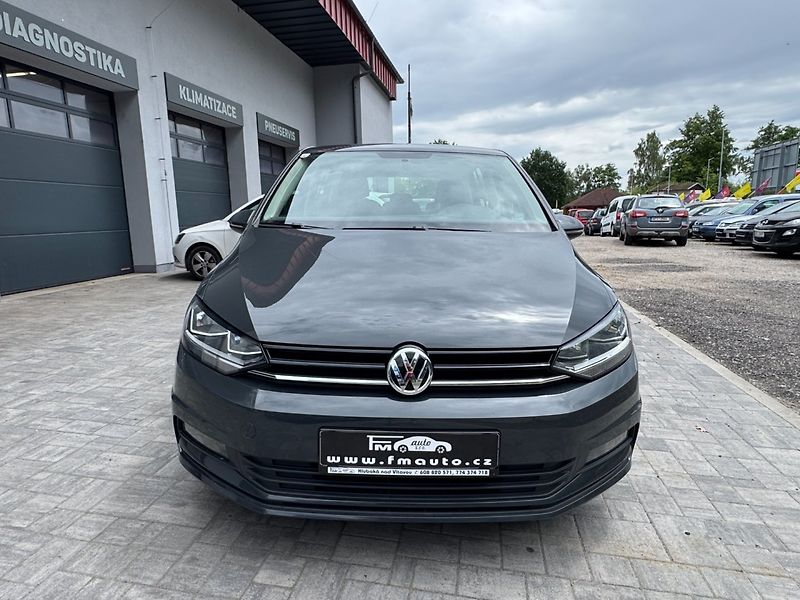 Volkswagen Touran (2018) 1.6 TDi - fotka 3 z 31