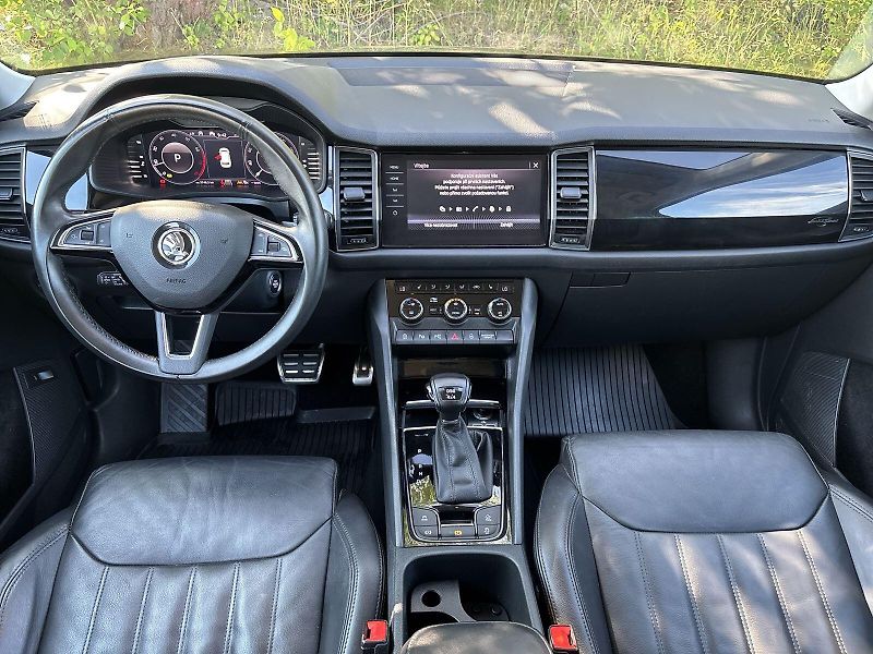 Škoda Kodiaq (2019) 2.0 TSI 4x4 DSG L&K - fotka 5 z 31