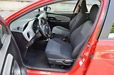 Toyota Yaris (2015) // REZERVOVÁNO //  - náhled 12