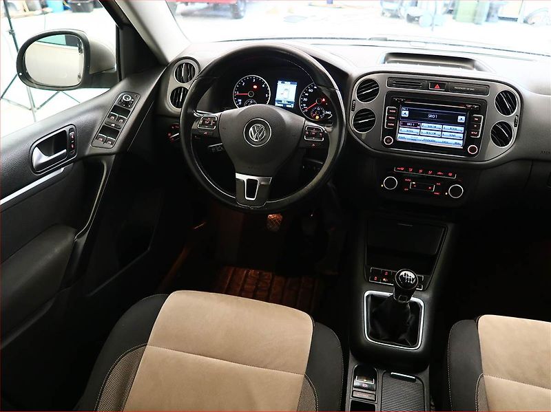 Volkswagen Tiguan (2012) Sport&Style 2.0 TDI, 4X4 - fotka 7 z 16