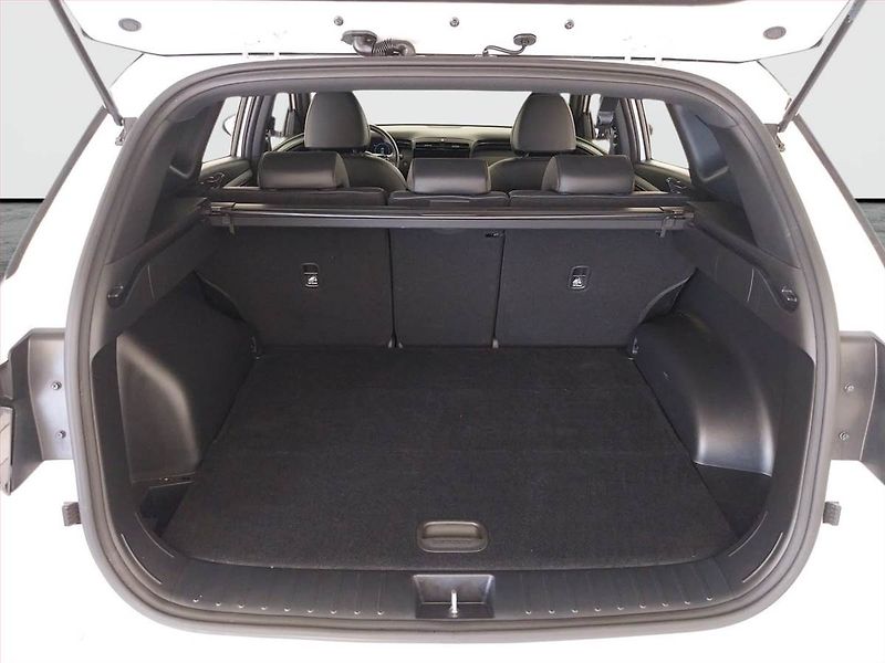 Hyundai Tucson (2023) 1.6 CRDi - fotka 14 z 24