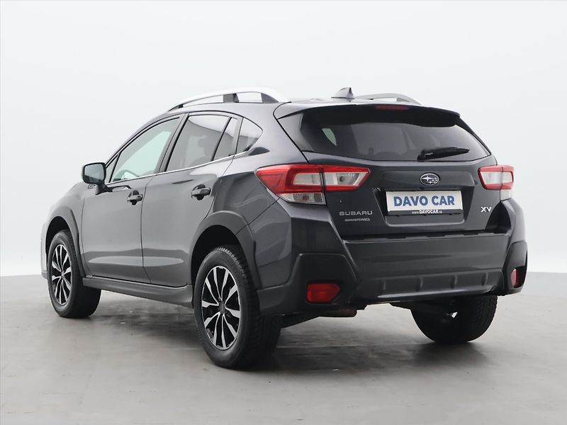Subaru XV 2,0 i 115kW CVT Comfort 1.Maj - fotka 5 z 33