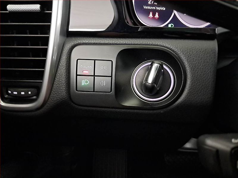 Porsche Cayenne (2023) V6 - fotka 29 z 29