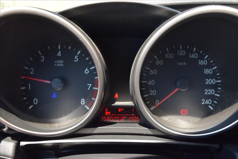 Mazda 3 1,6 I 77KW KLIMA NOVÁ STK - fotka 39 z 47