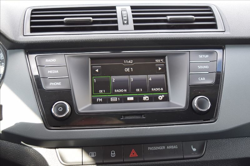 Škoda Fabia 1,0 MPI 55KW PO SERVISE VÝHŘEV - fotka 29 z 43