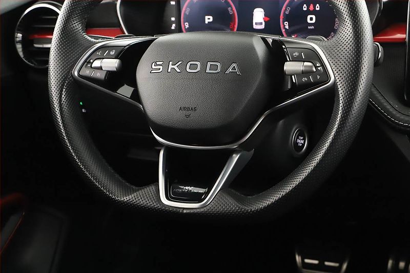 Škoda Fabia (2026) 1.0 TSI, MONTE CARLO, KEYLESS - fotka 8 z 17