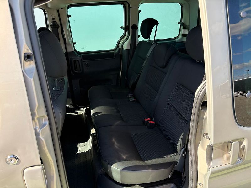 Citroën Berlingo 1.6HDI, 66kW, Tažné - fotka 7 z 13