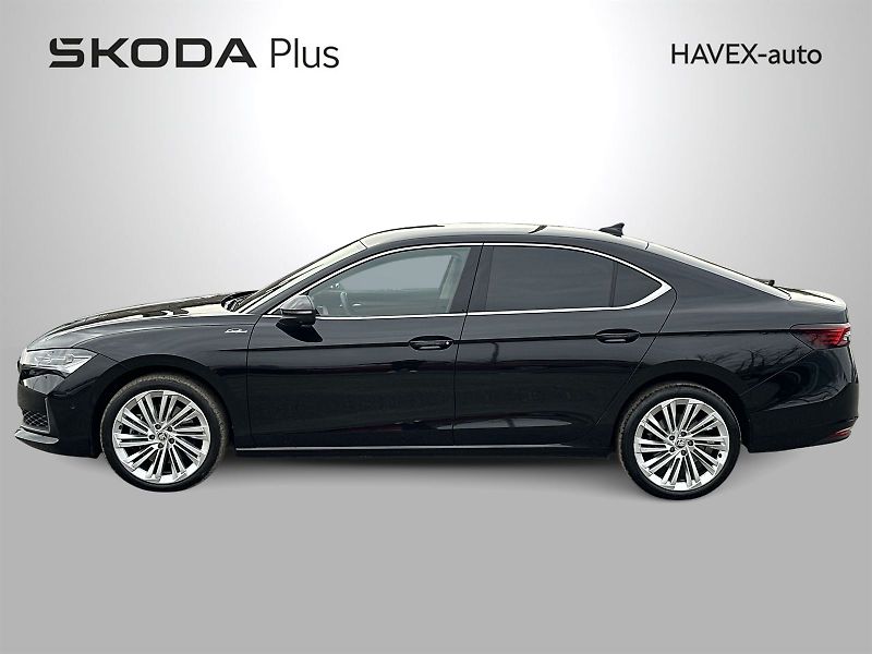 Škoda Superb (2024) 2.0 TSI 4x4 DSG L&K - fotka 3 z 45