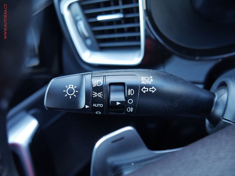Kia XCeed (2021) 1.6 T-GDi, ČR, AT, LED, navi - fotka 14 z 27
