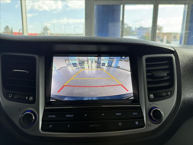 Hyundai Tucson 2,0   CRDI 136kW,4WD,SERVISKA, - fotka 26 z 26