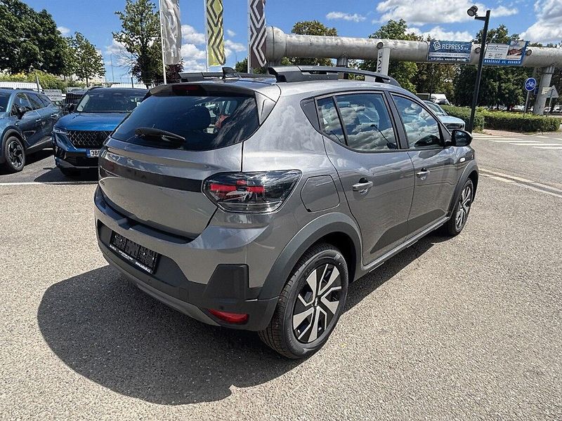 Dacia Sandero (2026) Stepway Expression Eco-G 120 - fotka 6 z 11