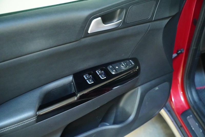 Kia Sportage - fotka 12 z 29