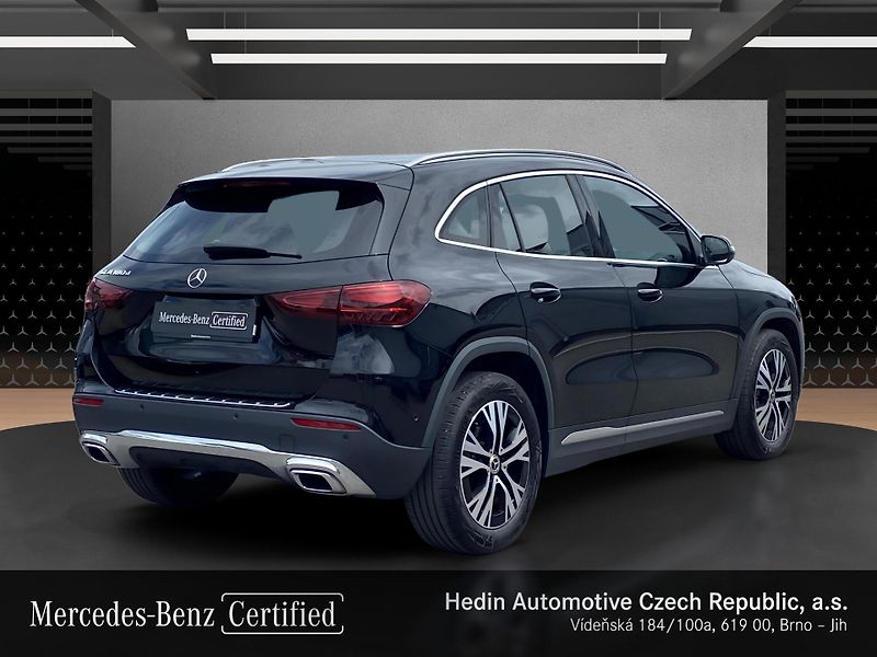 Mercedes-Benz GLA 180 d Progressive Advanced - fotka 5 z 27