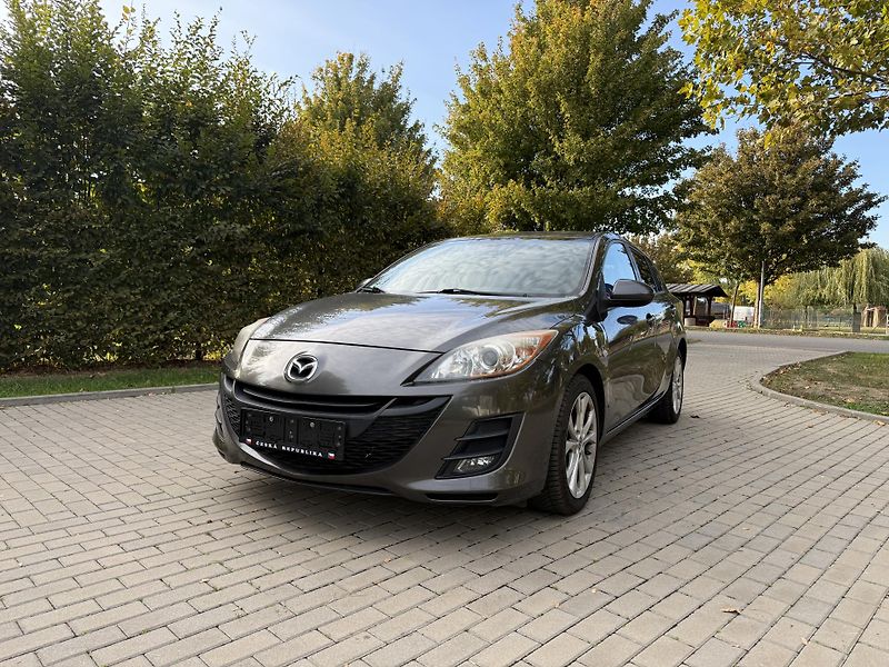 Mazda 3 2.0 Exclusive-Line - fotka 2 z 33