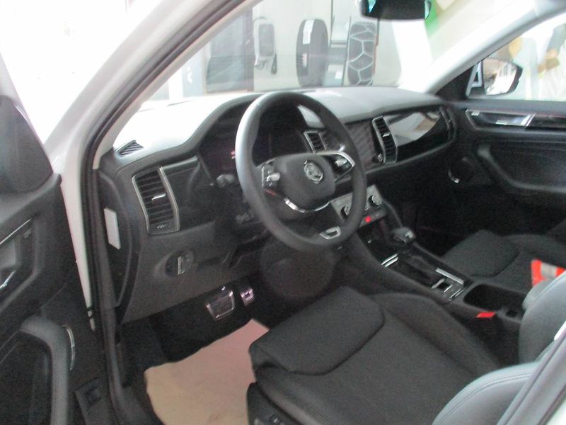 Škoda Kodiaq L&K 2,0TSI 140kW DSG 4x4/P1929 - fotka 13 z 15