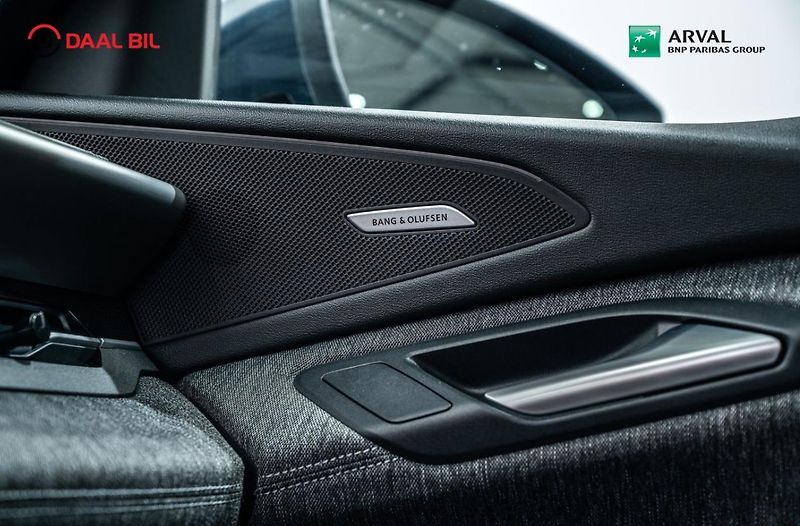 Audi Q6 e-tron Quattro S-line 100kWh Pano - fotka 21 z 24