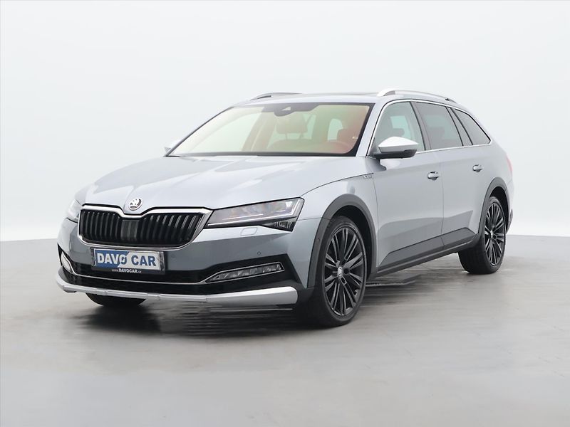 Škoda Superb 2,0 TSI 206kW Scout 4x4 DSG - fotka 3 z 35