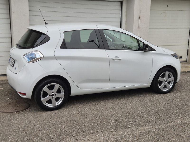 Renault ZOE (2016) - fotka 7 z 22