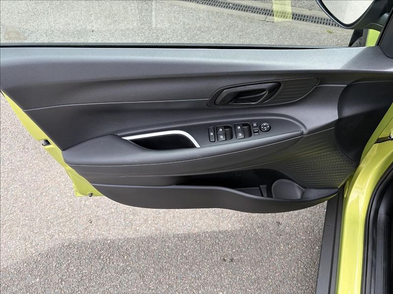 Hyundai Bayon 1,0 T-GDI  FL Go Plus - fotka 8 z 23