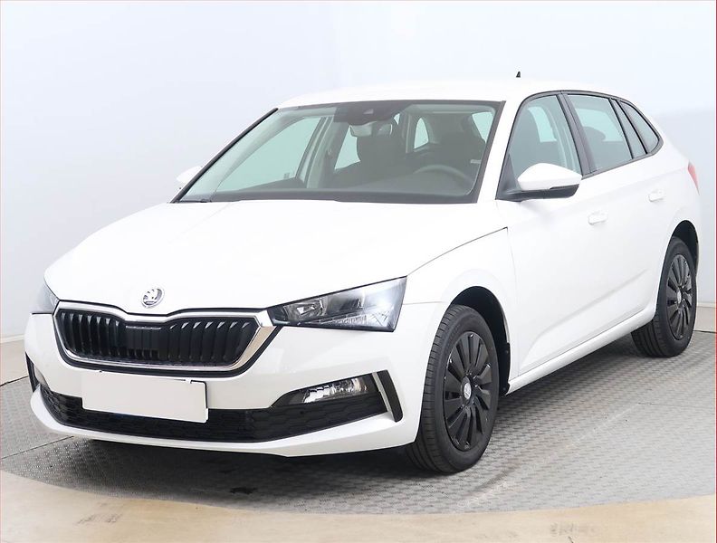 Škoda Scala (2019) Ambition 1.6 TDI, Tempomat - fotka 2 z 15