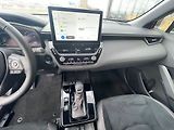 Toyota Corolla Cross 2.0 Hybrid FWD GR SPORT - náhled 17