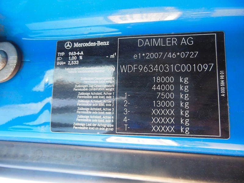 Mercedes-Benz Actros 1845 - fotka 21 z 22