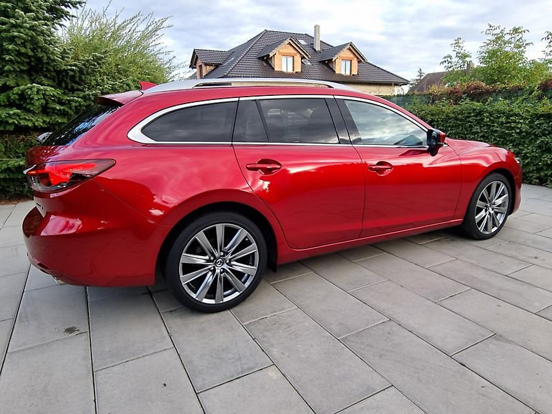 Mazda 6 (2019) 2.5 SPORTS LINE,VENTILACE,HEAD - fotka 14 z 45