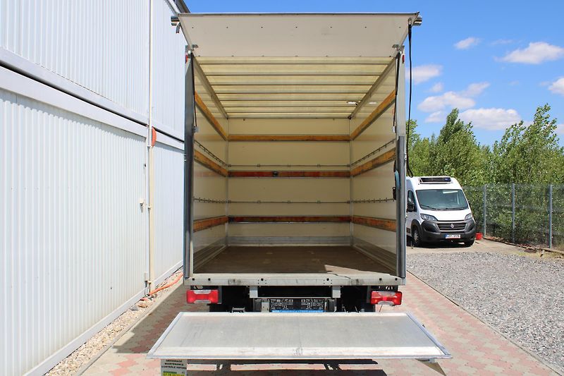 Iveco Daily 35C160 2,3 Skříň+čelo+klima - fotka 8 z 19