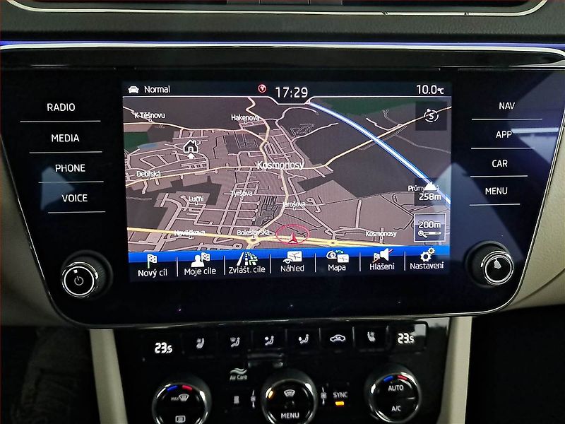 Škoda Superb (2019) 2.0 TDI, 4X4, Automat, Kůže - fotka 18 z 28