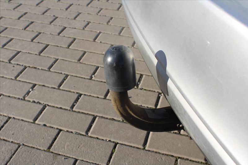 Volkswagen Golf Plus 2.0TDI 103kW SERV.KNIHA - fotka 13 z 22