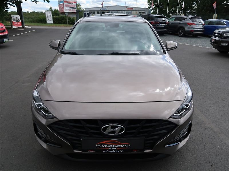Hyundai i30 1,0 T-GDi,88kW,Comfort,NovéČR - fotka 7 z 28