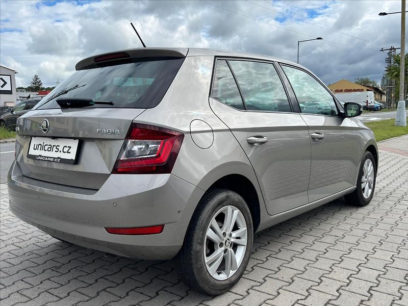 Škoda Fabia 1,0 TSI  Style 5kvalt ČR - fotka 4 z 26