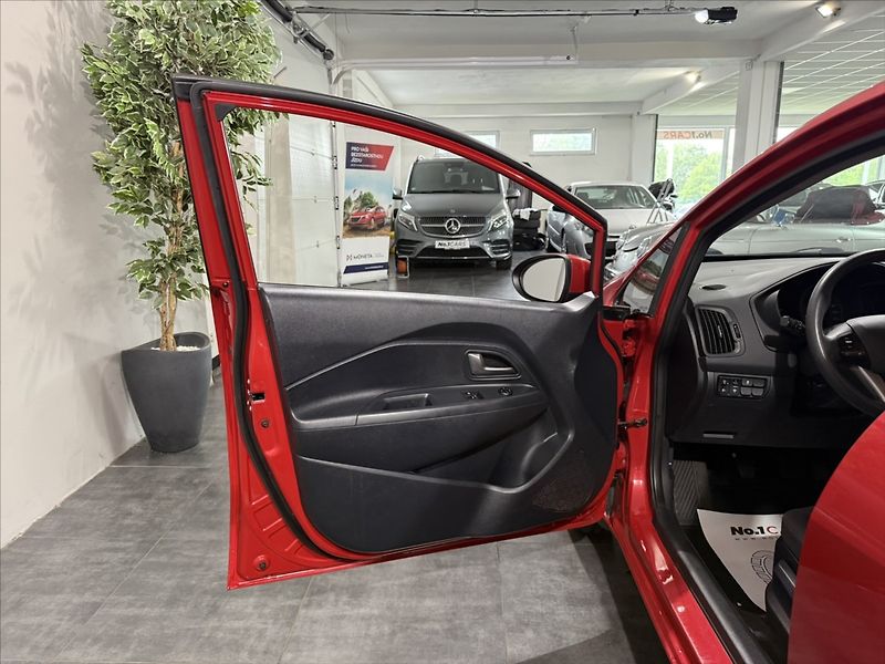 Kia Rio 1,3   i KLIMA HEZKÝ STAV ALU - fotka 6 z 24