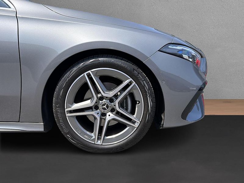 Mercedes-Benz Třídy A A 200 - fotka 14 z 16