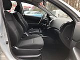 Hyundai i30 (2009) 1.4 16V - náhled 15