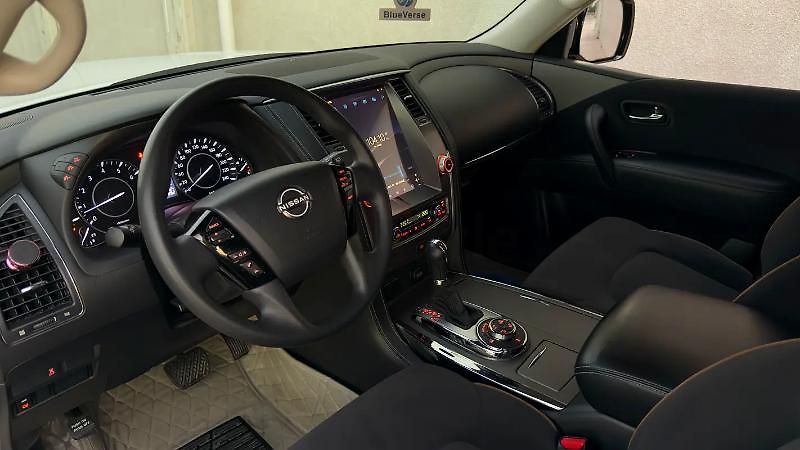 Nissan Patrol (2022) Legendární Nissan Patrol - fotka 8 z 17