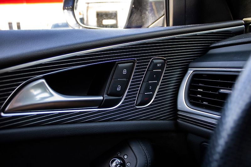 Audi A6 - fotka 16 z 24