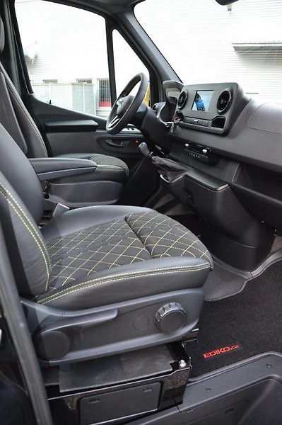 Mercedes-Benz Sprinter 317 CDi 125kW  Camper TOP - fotka 35 z 51