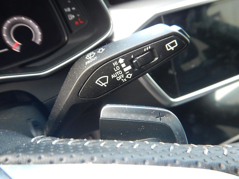 Audi A6 Avant 50 TDI 286 TIPTRONIC QUATTRO - fotka 20 z 24