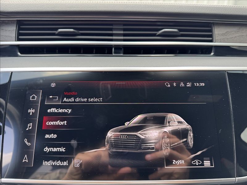 Audi A8 3,0 50 TDI QUATTRO LASER DPH - fotka 35 z 50