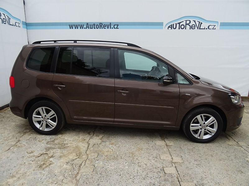 Volkswagen Touran (2012) 1.4i,103kW,DSG,MATCH,s.k,navi - fotka 5 z 24